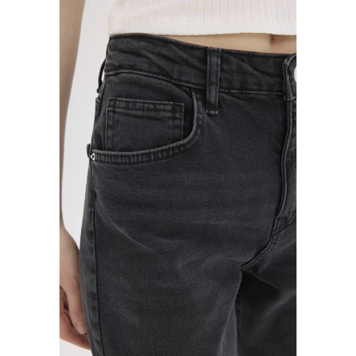 Defacto D7944 DENIM Lina Comfort Mom Normal Bel Düz Paça Jean Kar Yıkamalı Pantolon