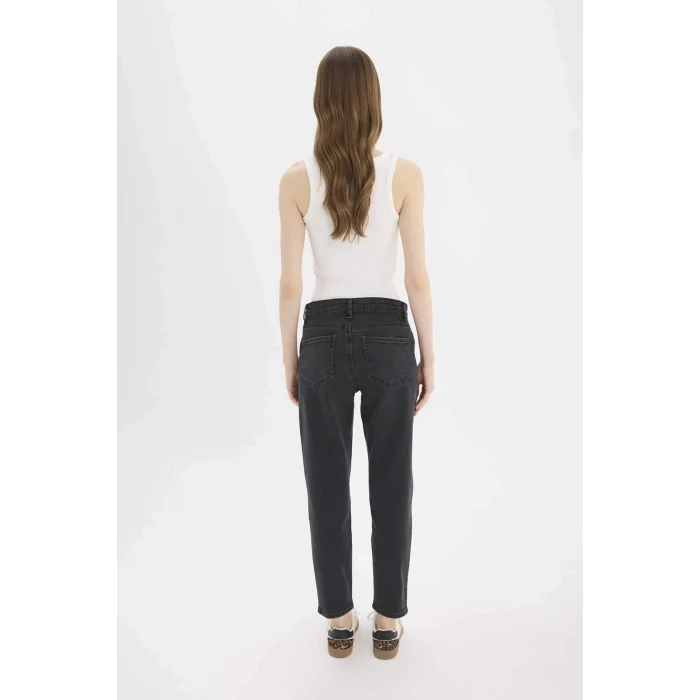 Defacto D7944 DENIM Lina Comfort Mom Normal Bel Düz Paça Jean Kar Yıkamalı Pantolon