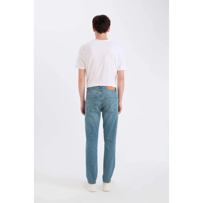 Defacto E3366 Yeşil Pedro Slim Fit Dar Kalıp Normal Bel Dar Paça Jean Pantolon