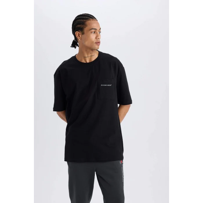 Defacto E0067 Siyah DeFactoFit NBA Miami Heat Oversize Geniş Kalıp Bisiklet Yaka Kısa Kollu Tişört