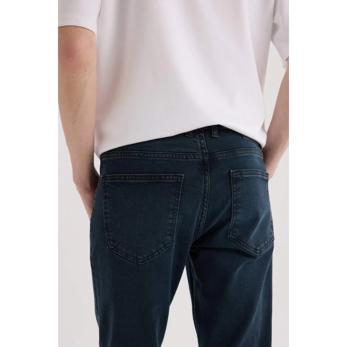 Defacto R8791 İndigo Pedro Slim Fit Dar Kalıp Normal Bel Dar Paça Jean Pantolon
