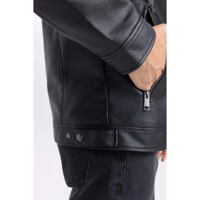 Defacto D6241 Siyah Su İtici Slim Fit Dar Kesim Dik Yaka Fermuarlı Suni Deri Mont