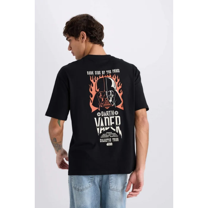 Defacto D6786 Siyah Star Wars Boxy Fit Bisiklet Yaka Sırt Baskılı Kısa Kollu Tişört