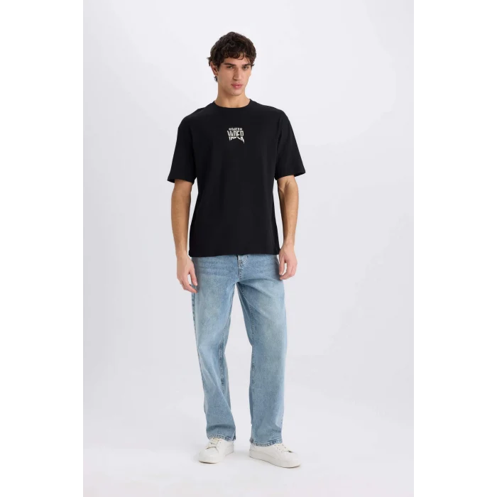 Defacto D6786 Siyah Star Wars Boxy Fit Bisiklet Yaka Sırt Baskılı Kısa Kollu Tişört