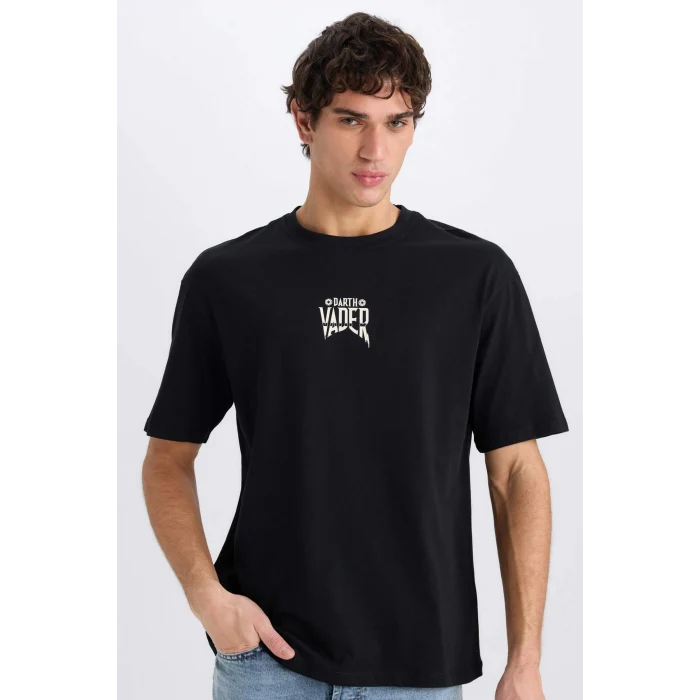 Defacto D6786 Siyah Star Wars Boxy Fit Bisiklet Yaka Sırt Baskılı Kısa Kollu Tişört