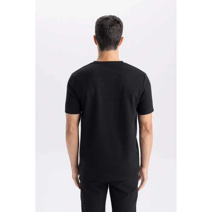 Defacto M6608 Siyah Slim Fit Dar Kesim Bisiklet Yaka Basic Düz Kısa Kollu Tişört