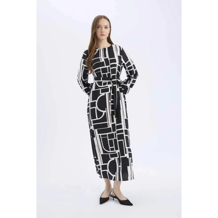 Defacto E5247 Siyah Regular Fit Bisiklet Yaka Desenli Kuşaklı Uzun Kollu Maxi Elbise