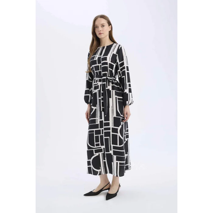 Defacto E5247 Siyah Regular Fit Bisiklet Yaka Desenli Kuşaklı Uzun Kollu Maxi Elbise