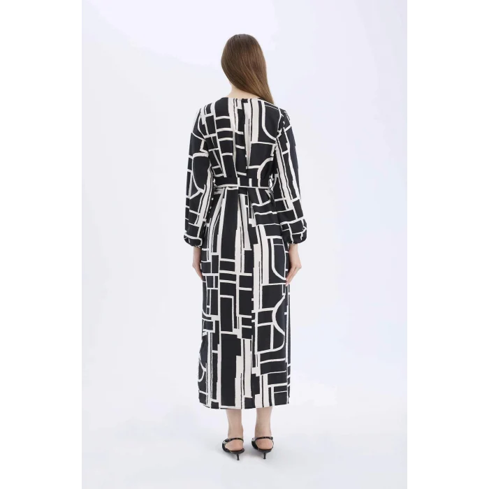 Defacto E5247 Siyah Regular Fit Bisiklet Yaka Desenli Kuşaklı Uzun Kollu Maxi Elbise