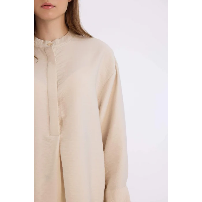 Defacto E1757 Bej Relax Fit Hakim Yaka Basic Düz Uzun Kollu Gömlek Tunik