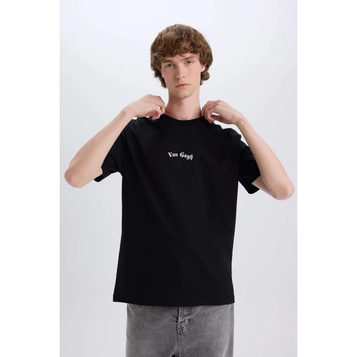 Defacto D5473 Siyah Van Gogh Regular Fit Bisiklet Yaka Sırt Baskılı Kısa Kollu Tişört