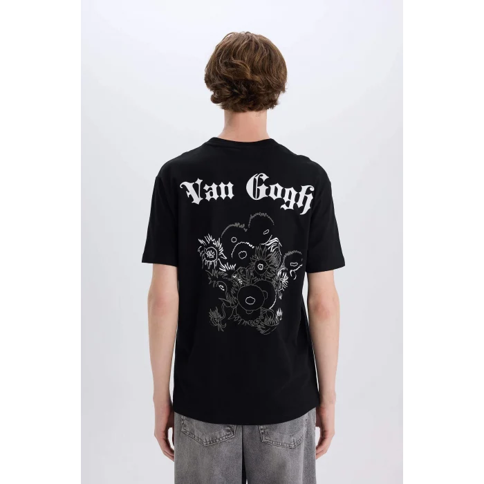 Defacto D5473 Siyah Van Gogh Regular Fit Bisiklet Yaka Sırt Baskılı Kısa Kollu Tişört