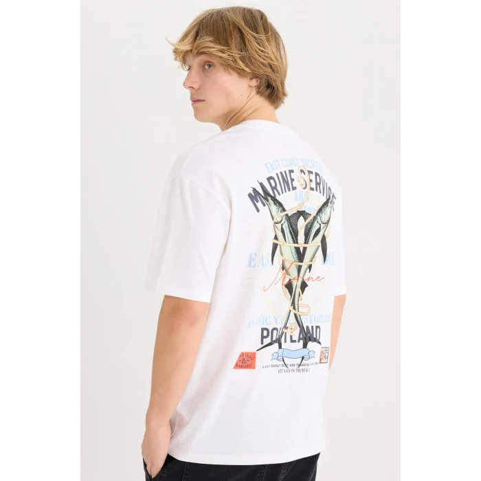 Defacto D7814 Beyaz Oversize Geniş Kalıp Bisiklet Yaka Sırt Baskılı Kısa Kollu Tişört