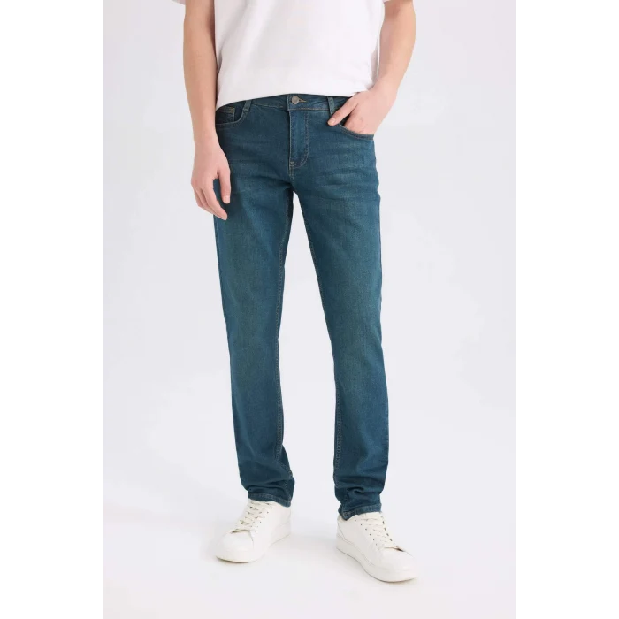 Defacto B0398 Yeşil Pedro Slim Fit Dar Kalıp Normal Bel Dar Paça Jean Pantolon