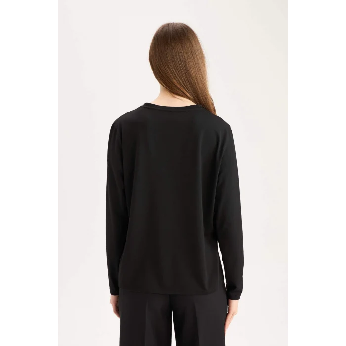 Defacto D8081 Siyah Regular Fit Bisiklet Yaka Taşlı Uzun Kollu Tişört