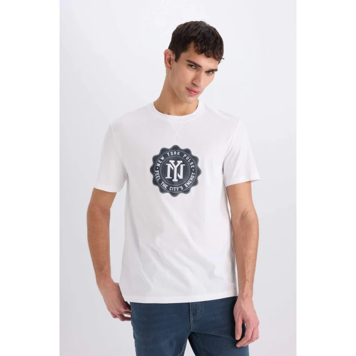 Defacto D7935 Beyaz New Regular Fit Bisiklet Yaka Kısa Kollu Tişört