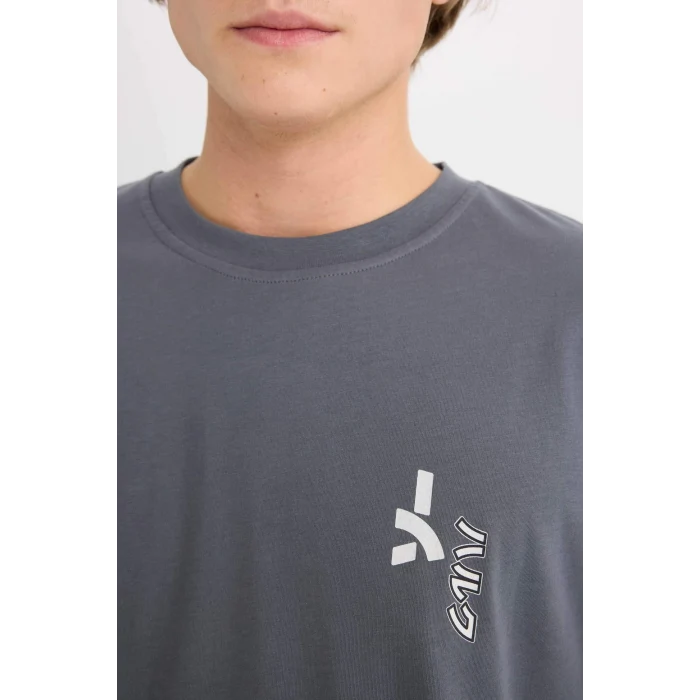 Defacto D6784 Antrasit Marvel Boxy Fit Bisiklet Yaka Sırt Baskılı Kısa Kollu Tişört