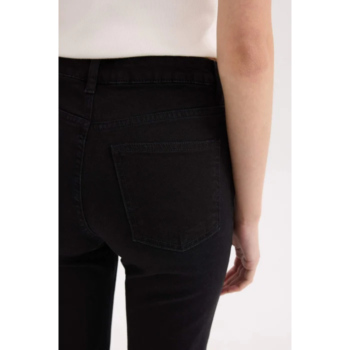 Defacto D6639 Siyah Mia Yüksek Bel Düz Paça Cepli Jean Pantolon