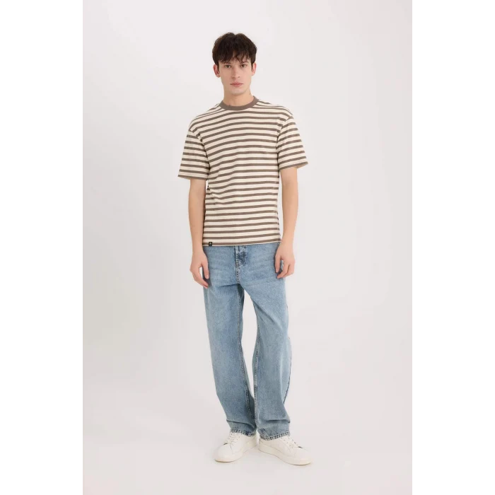 Defacto B5910 Kahve Boxy Fit Bisiklet Yaka Çizgili Kısa Kollu Ağır Kumaş Tişört