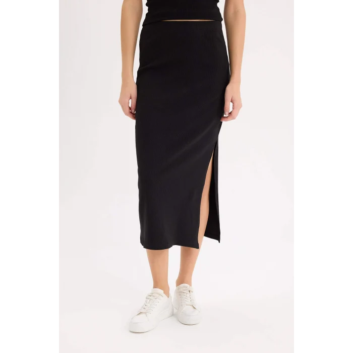 Defacto E2247 Siyah Fitted Vücudu Saran Yırtmaçlı Basic Düz Fitilli Kaşkorse Siyah Midi Etek