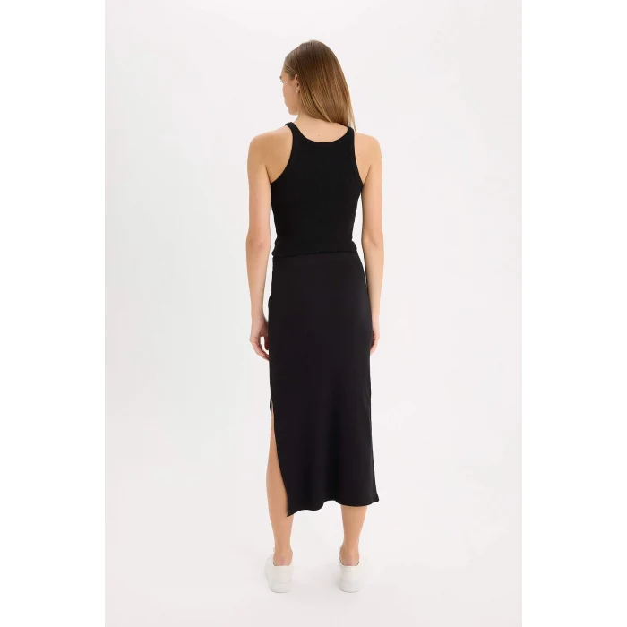 Defacto E2247 Siyah Fitted Vücudu Saran Yırtmaçlı Basic Düz Fitilli Kaşkorse Siyah Midi Etek