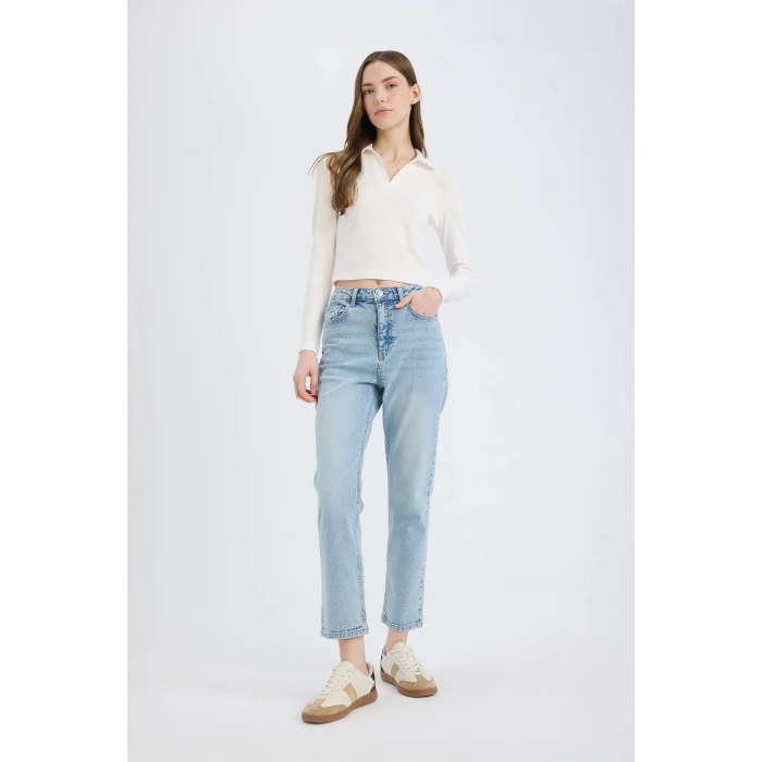 Defacto D7981 Mavi Mary Vintage Straight Fit Yüksek Bel Düz Paça Jean Kar Yıkamalı Pantolon