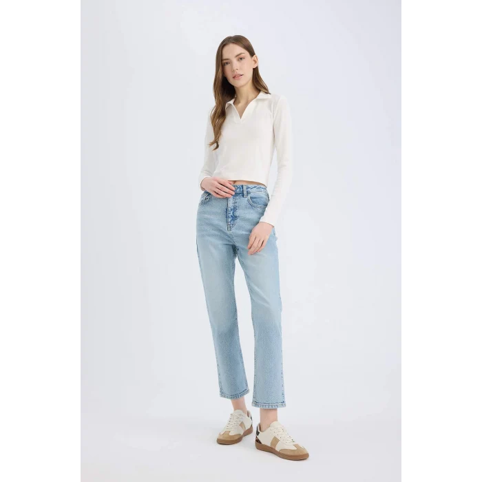 Defacto D7981 Mavi Mary Vintage Straight Fit Yüksek Bel Düz Paça Jean Kar Yıkamalı Pantolon