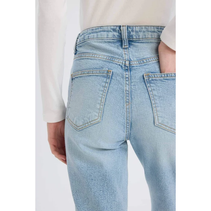 Defacto D7981 Mavi Mary Vintage Straight Fit Yüksek Bel Düz Paça Jean Kar Yıkamalı Pantolon