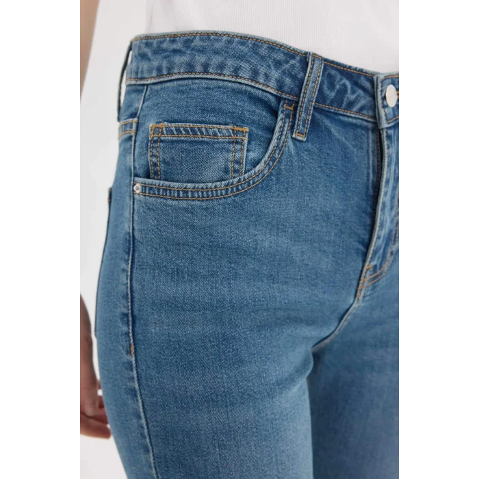 Defacto D7972 Mavi Yüksek Bel Geniş Paça Jean Pantolon