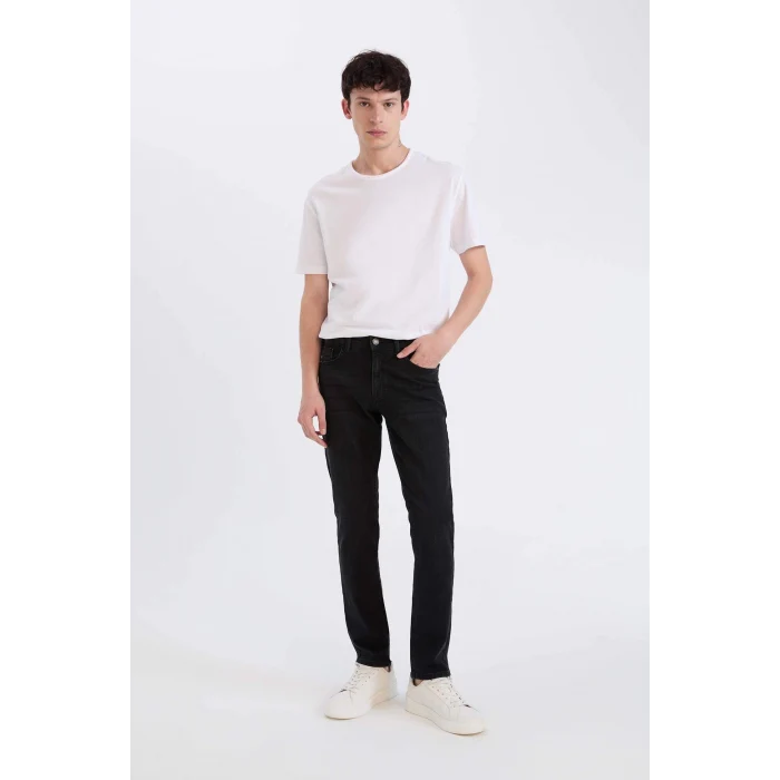 Defacto R8788 Siyah Pedro Slim Fit Dar Kalıp Normal Bel Dar Paça Jean Pantolon