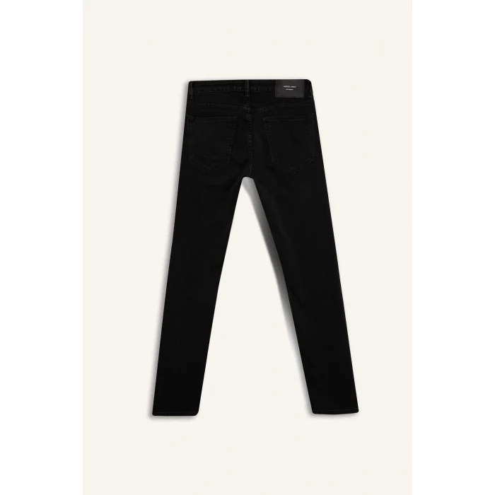 Defacto R8788 Siyah Pedro Slim Fit Dar Kalıp Normal Bel Dar Paça Jean Pantolon