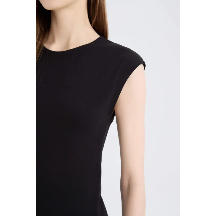 Defacto D5220 Siyah Bodycon Vücudu Saran Bisiklet Yaka Ribana Kısa Kollu Midi Elbise