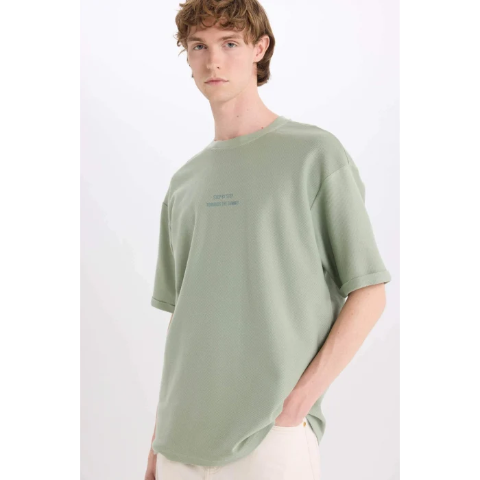 Defacto E1557 Yeşil Boxy Fit Bisiklet Yaka Baskılı Kısa Kollu Tişört