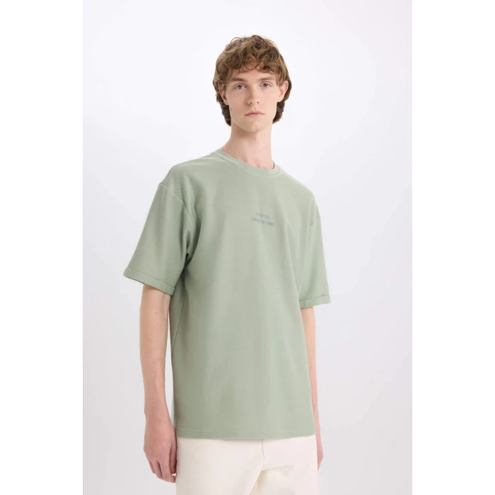 Defacto E1557 Yeşil Boxy Fit Bisiklet Yaka Baskılı Kısa Kollu Tişört