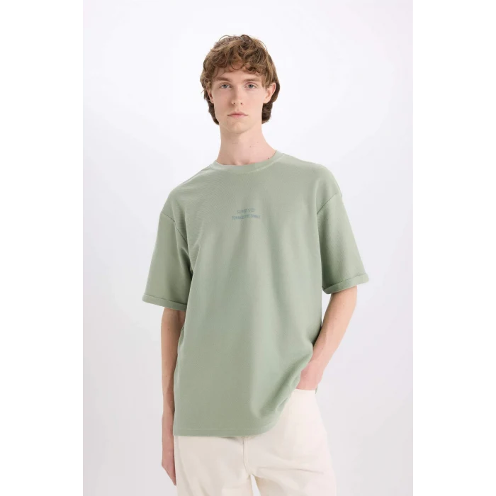 Defacto E1557 Yeşil Boxy Fit Bisiklet Yaka Baskılı Kısa Kollu Tişört