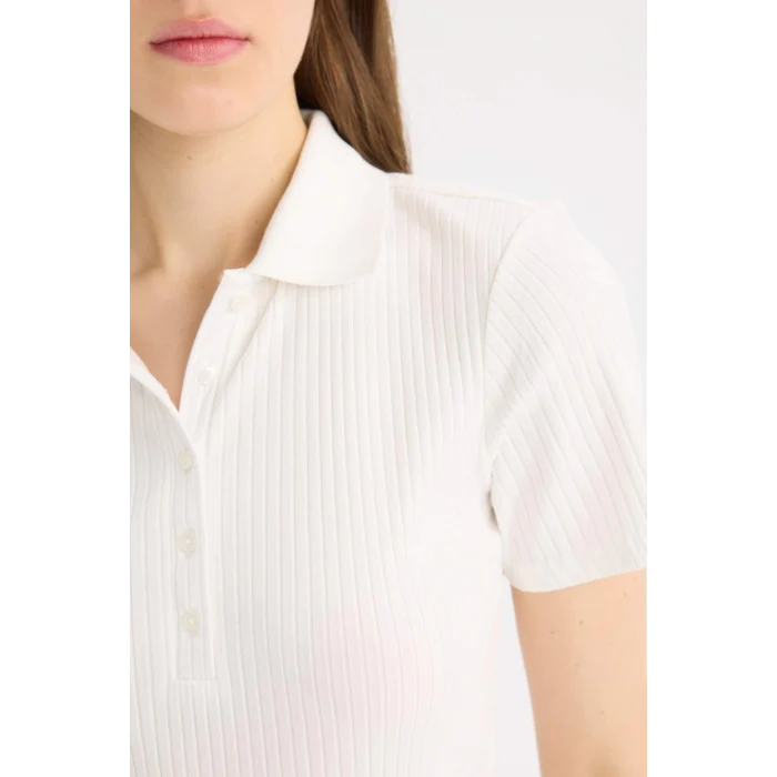 Defacto E6577 Ekru Slim Fit Dar Kesim Fitilli Kaşkorse Kısa Kollu Polo Tişört