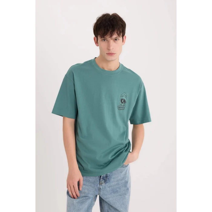 Defacto E1872 Yeşil Looney Tunes Boxy Fit Bisiklet Yaka Sırt Baskılı Kısa Kollu Tişört