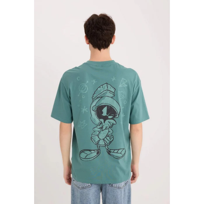 Defacto E1872 Yeşil Looney Tunes Boxy Fit Bisiklet Yaka Sırt Baskılı Kısa Kollu Tişört