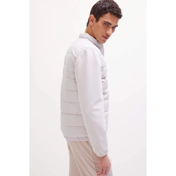 Defacto D7532 Gri Slim Fit Dar Kesim Dik Yaka Lastikli ve Fermuarlı Su Geçirmez Mont