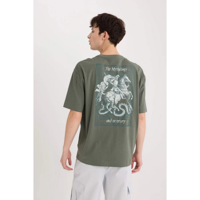 Defacto D9346 Yeşil Oversize Geniş Kalıp Bisiklet Yaka Sırt Baskılı Kısa Kollu Tişört