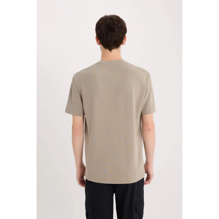 Defacto D5514 Haki Regular Fit Bisiklet Yaka Baskılı Kısa Kollu Ağır Kumaş Tişört