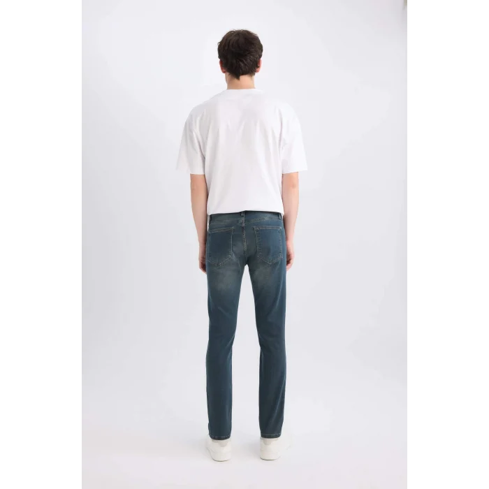Defacto C5682 Yeşil Pedro Slim Fit Dar Kalıp Normal Bel Dar Paça Jean Pantolon