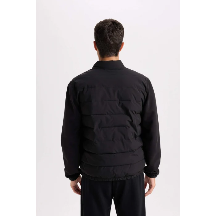 Defacto D7532 Siyah Slim Fit Dar Kesim Dik Yaka Lastikli ve Fermuarlı Su Geçirmez Mont