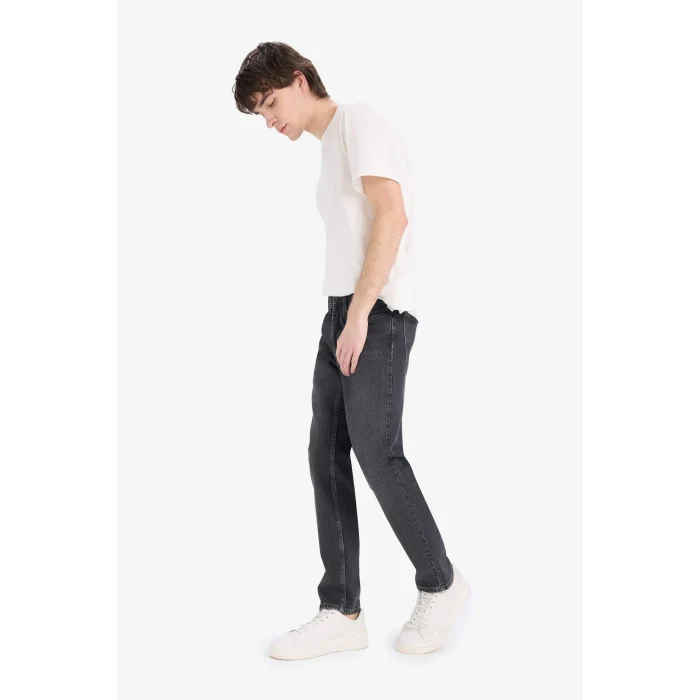 Defacto E7033 DENIM Slim Tapered Fit Dar Kalıp Normal Bel Daralan Paça Jean Pantolon