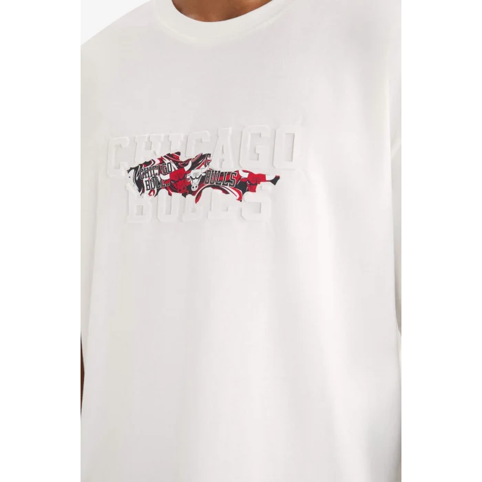 Defacto E0071 Ekru DeFactoFit NBA Chicago Bulls Oversize Geniş Kalıp Bisiklet Yaka Kısa Kollu Tişört