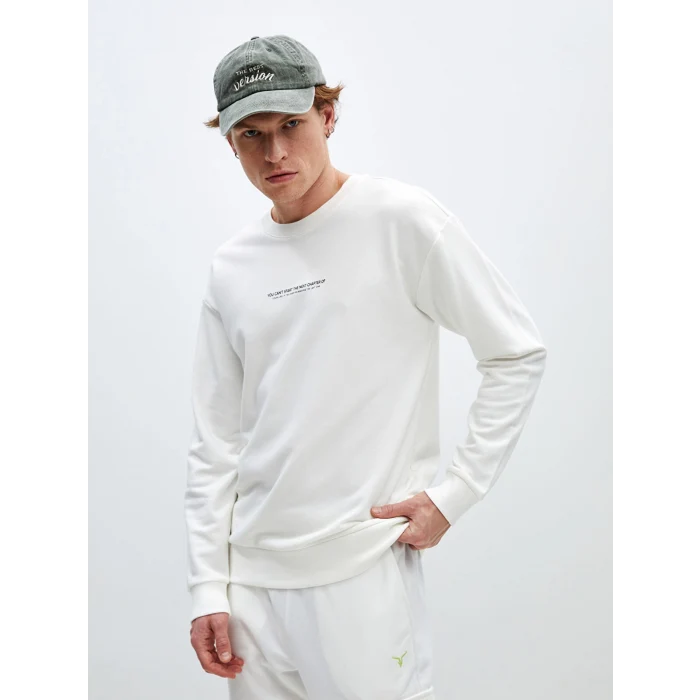 LCW Casual EKRU Bisiklet Yaka Uzun Kollu Baskılı Erkek Sweatshirt