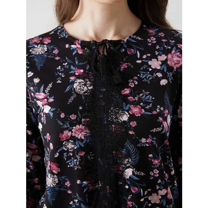 LCW Grace SİYAH Bağlamalı Yaka Çiçekli Kadın Bluz