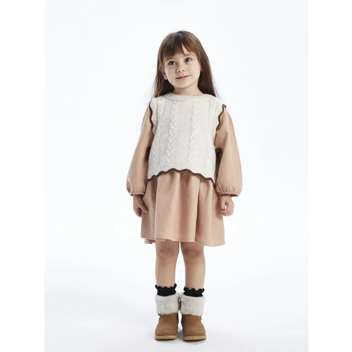 LCW baby KAHVERENGİ Bisiklet Yaka Uzun Kollu Kız Bebek Elbise ve Triko Süveter 2li Takım