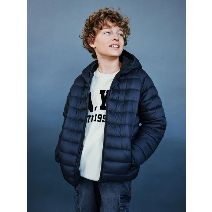 LCW Kids SİYAH Kapüşonlu Erkek Çocuk Şişme Mont