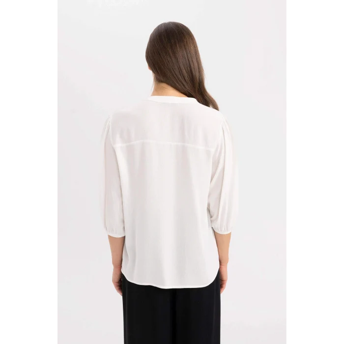 Defacto A6239 Ekru Regular Fit Bisiklet Yaka Krinkıl Kumaş Uzun Kollu Bluz